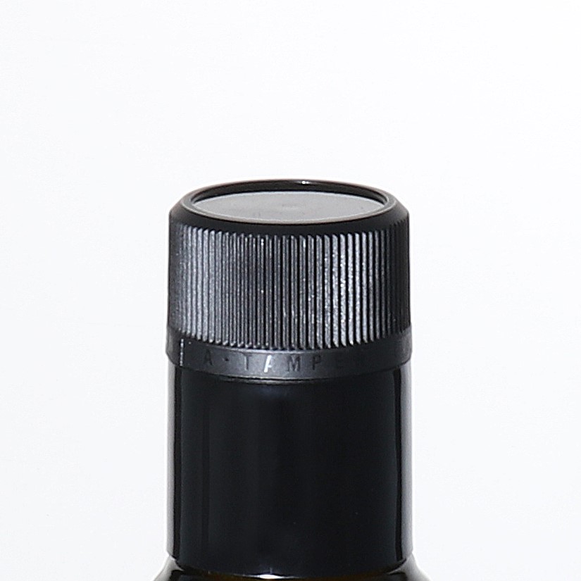 DOP oriģinalitātes slēdzējs ar izliešanas uzgali, PE plastmasa, melns DOP oriģinalitātes slēdzējs ar izliešanas uzgali, PE plastmasa, melns